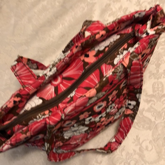 SIERRA PACIFIC CRAFTS QUILTED PURSE VIBRANT FLOWERS LINED ZIPPER CLOSING #166 - Picture 6 of 13